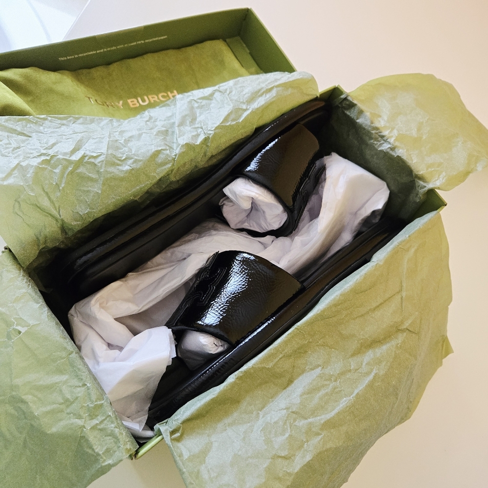 Tory Burch “Double T Sport Slide Sandals” Patent Leather (Perfect Black) Size 10 - Picture 11 of 13